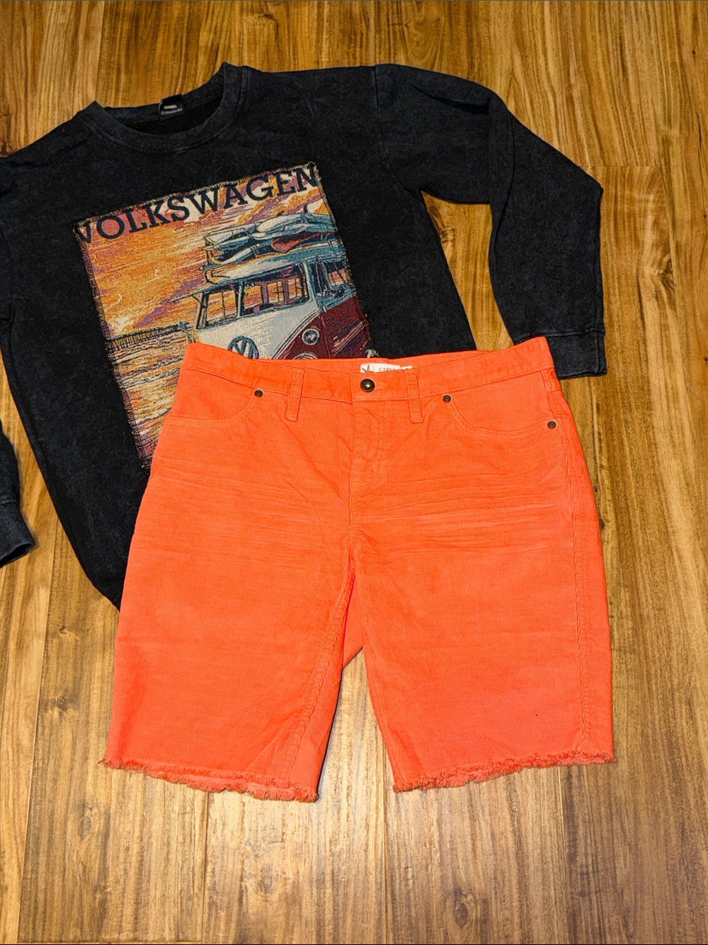 Carve Designs women 8 dogtown shorts 10” corduroy Orange pink mango melon nwot